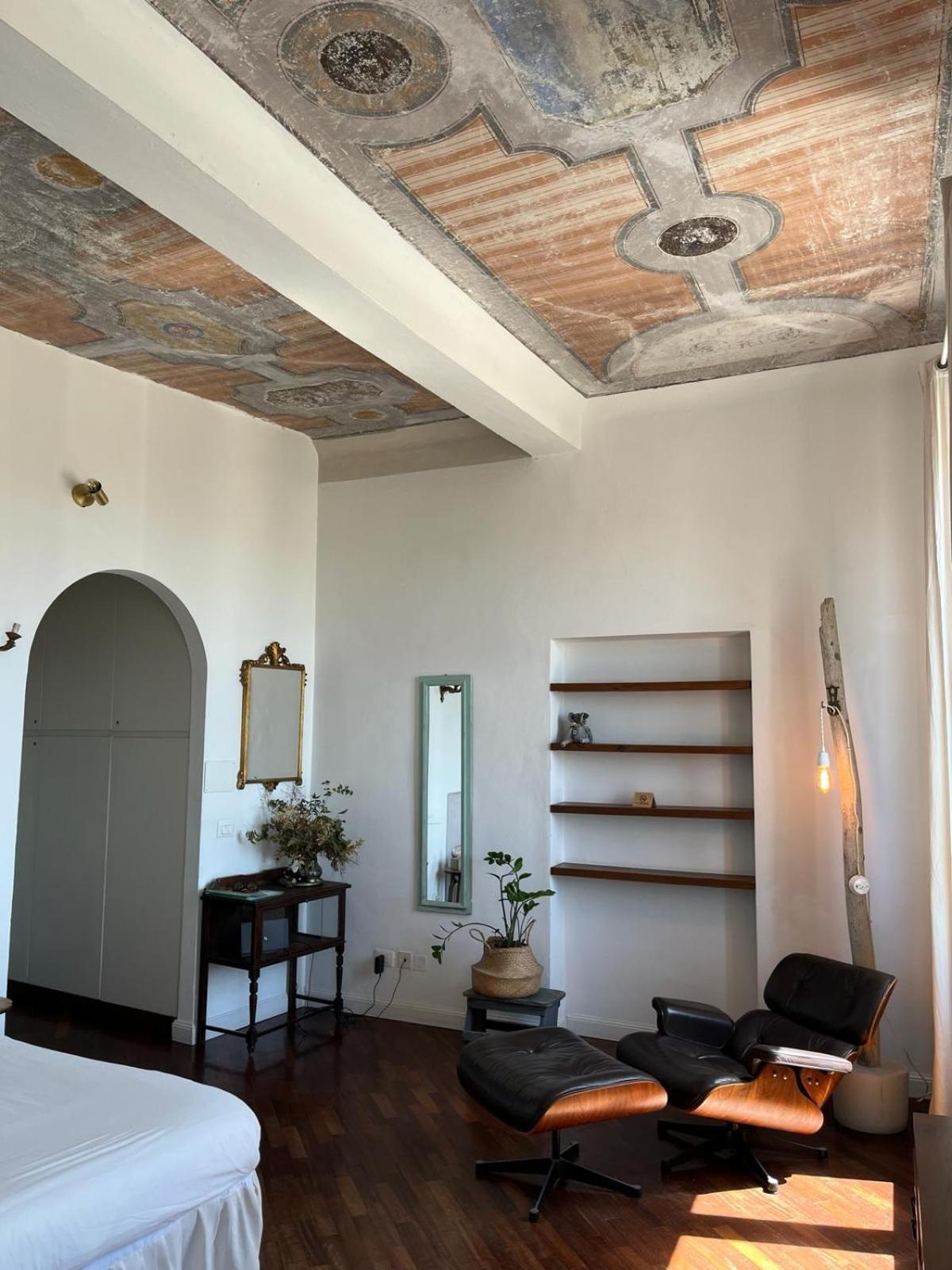 The Sunshine Loft Apartamento Livorno Quarto foto